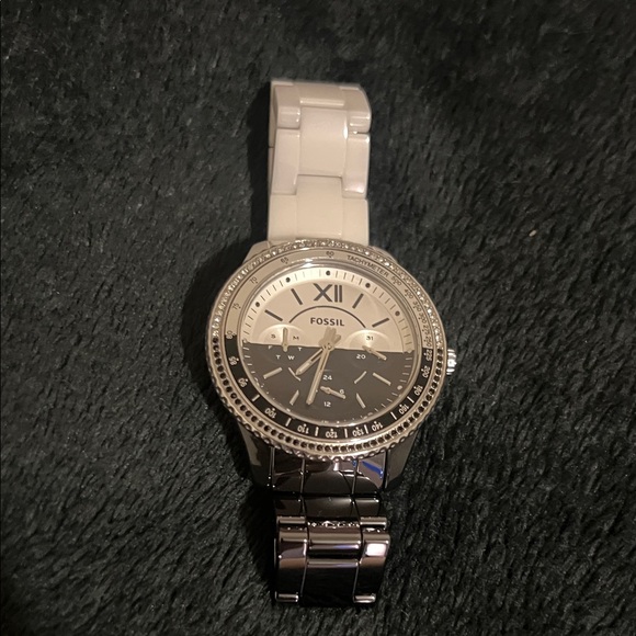 Fossil Black and Silver Chronograph Watch - Picture 3 of 7